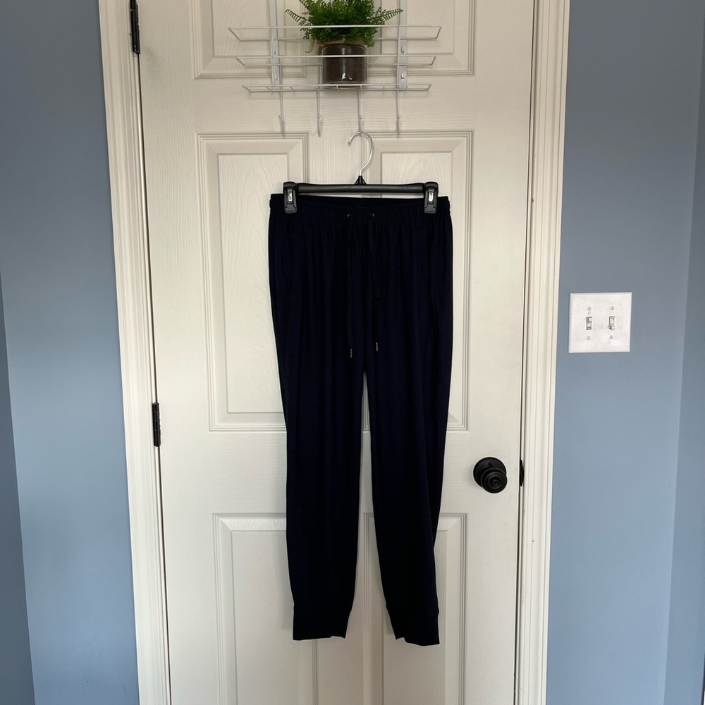 Women’s Old Navy Active Navy Blue Breathe Joggers